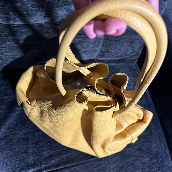 Genuine Leather!! Coldwater Creek yellow Hobo Leather Shoulder Bag - Picture 9 of 16